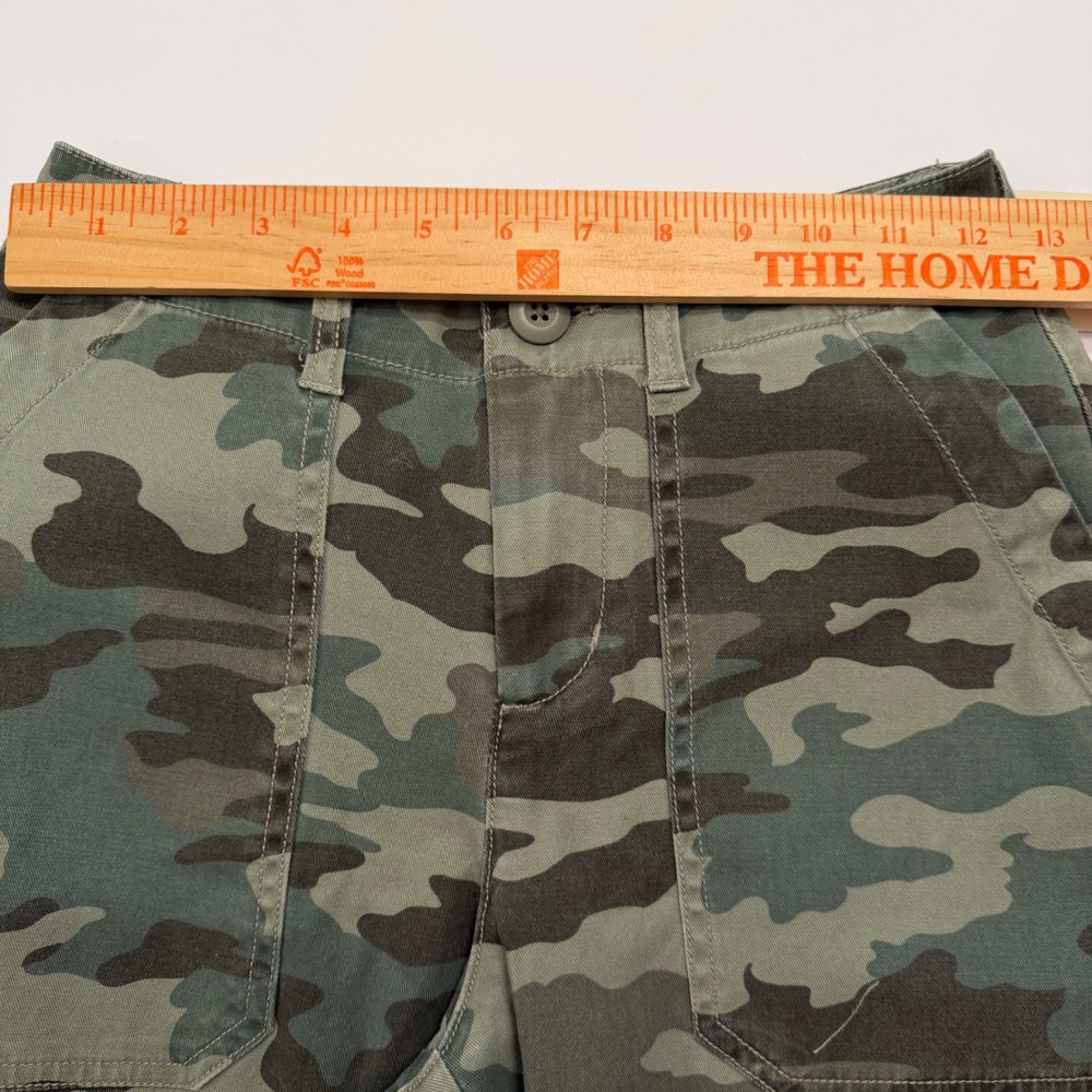 Universal Thread Womens Camo High Rise Cargo Pants Size 0 Green Camouflage New - Picture 4 of 11